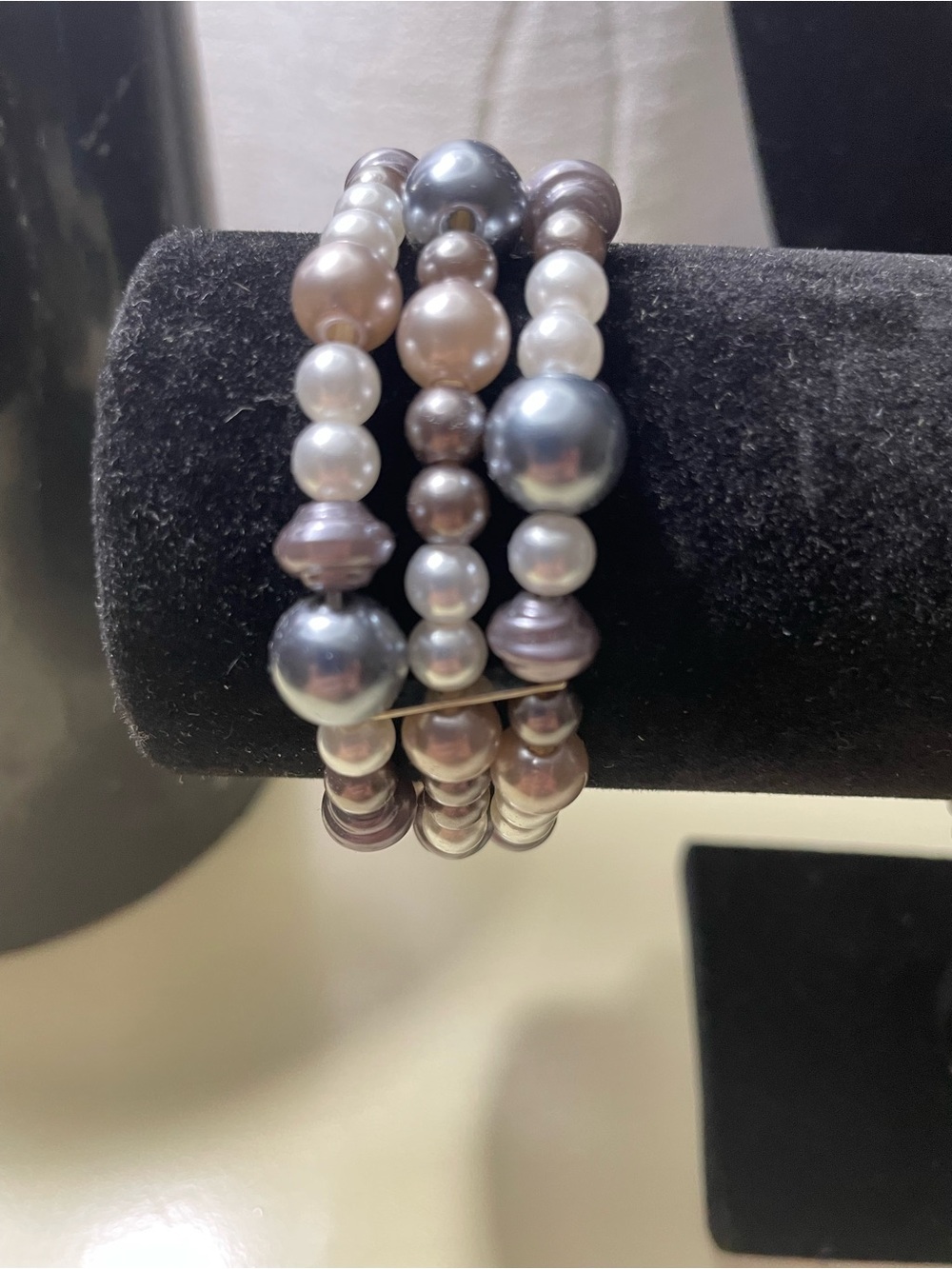 Multi-Strand Pearl Bead Bracelet in Pink and Gray